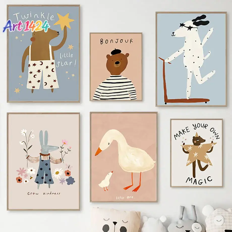 Baby Nursery Modern - Lustige Roller, gespottete Hunde, Bären, Kaninchen,